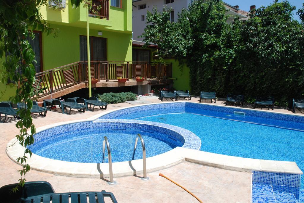 Green Hisar Hotel Family Hisarya Exterior photo